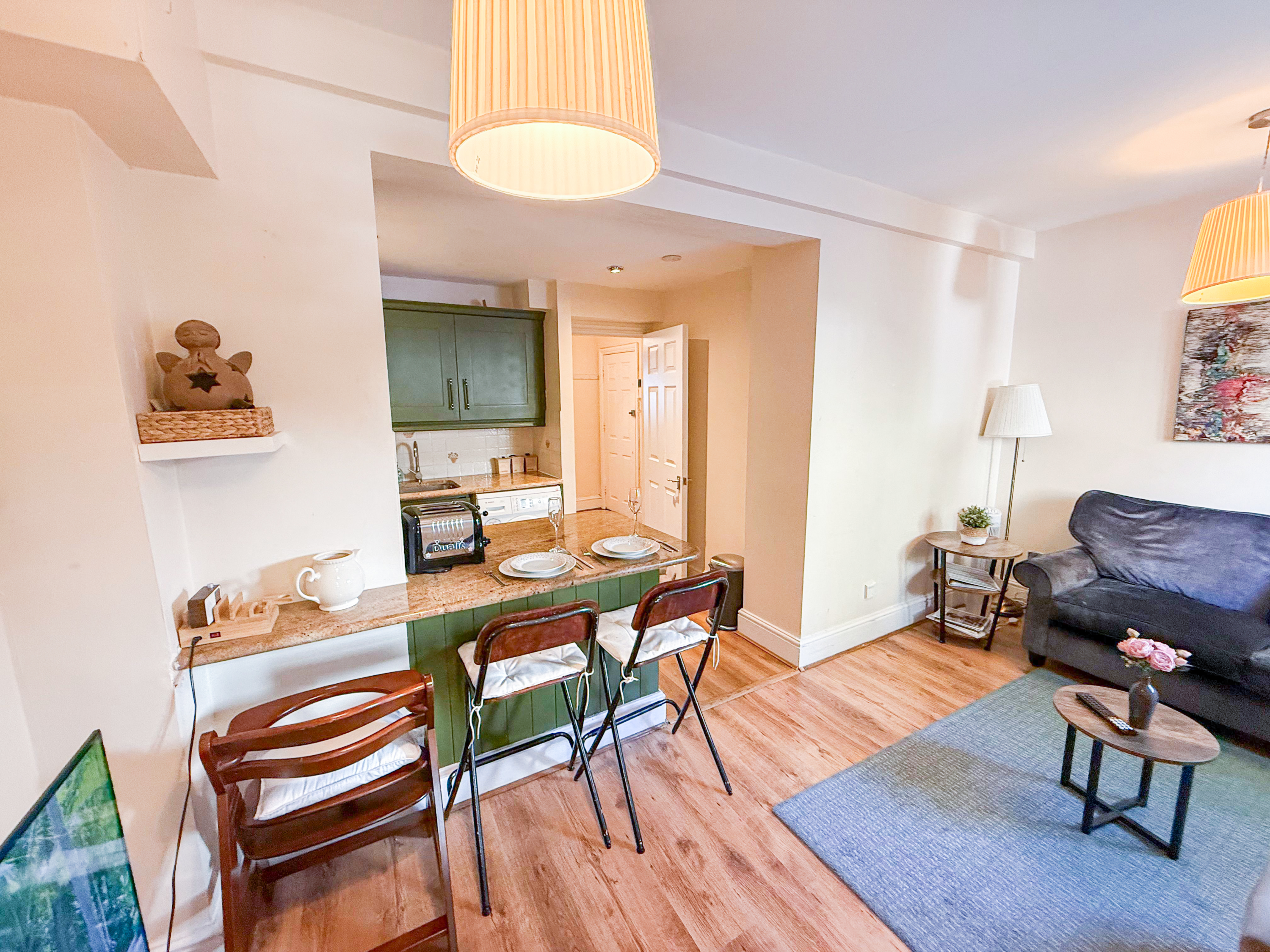 Kensington · 1-bed interior