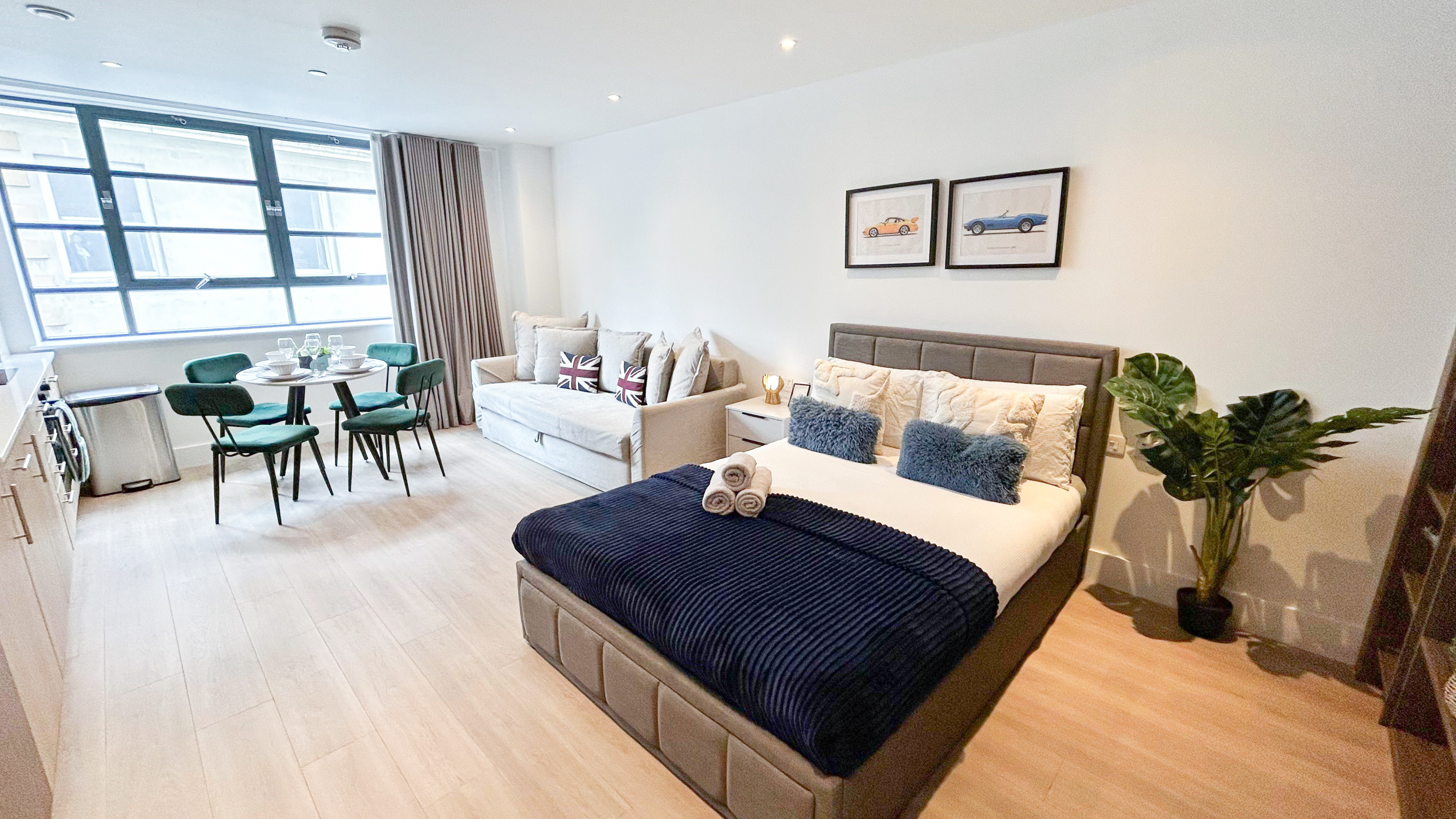 Regent's Flat N · 1-bed interior