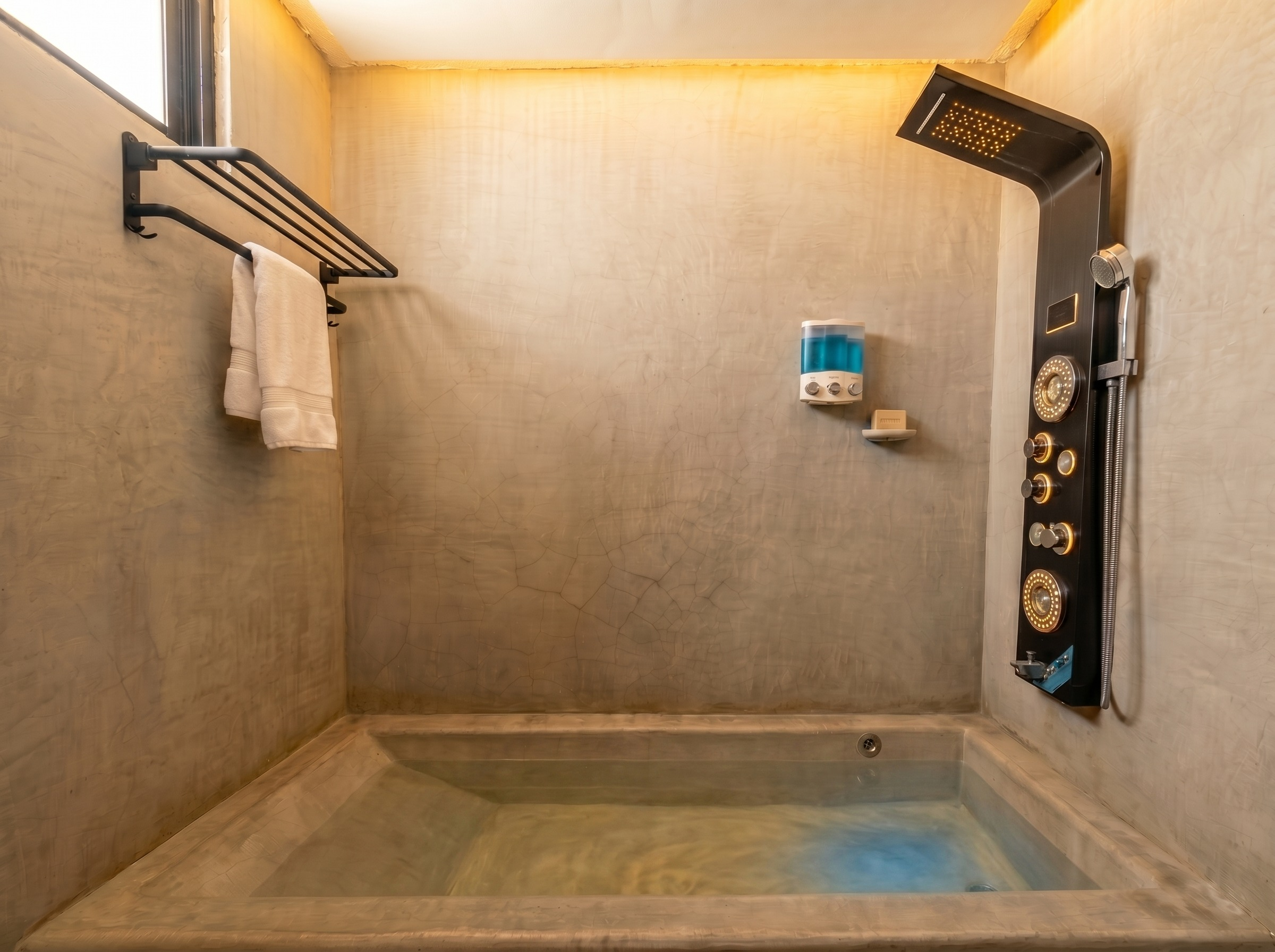 Family Haven Suite gallery thumbnail 4