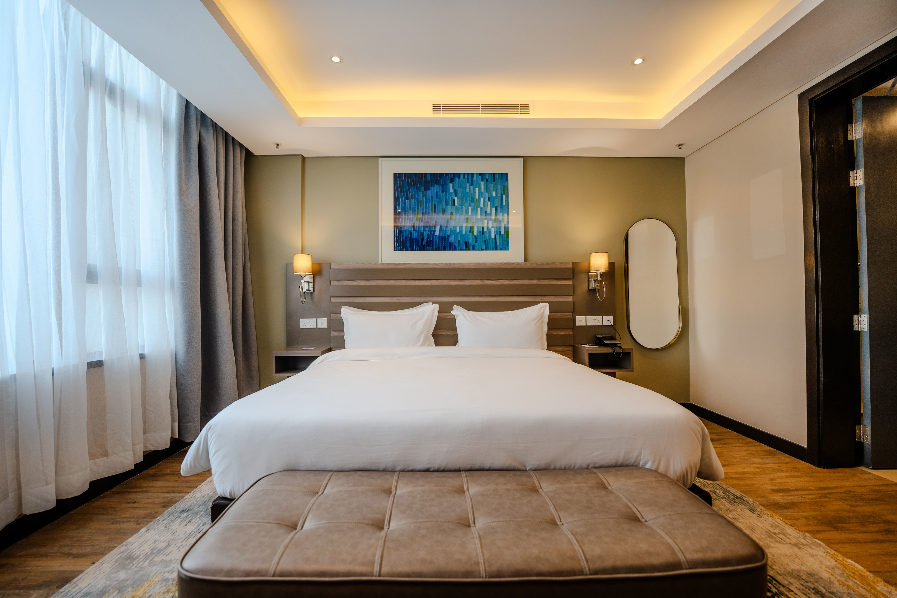 Enaki Trademark Suites 1 Bed