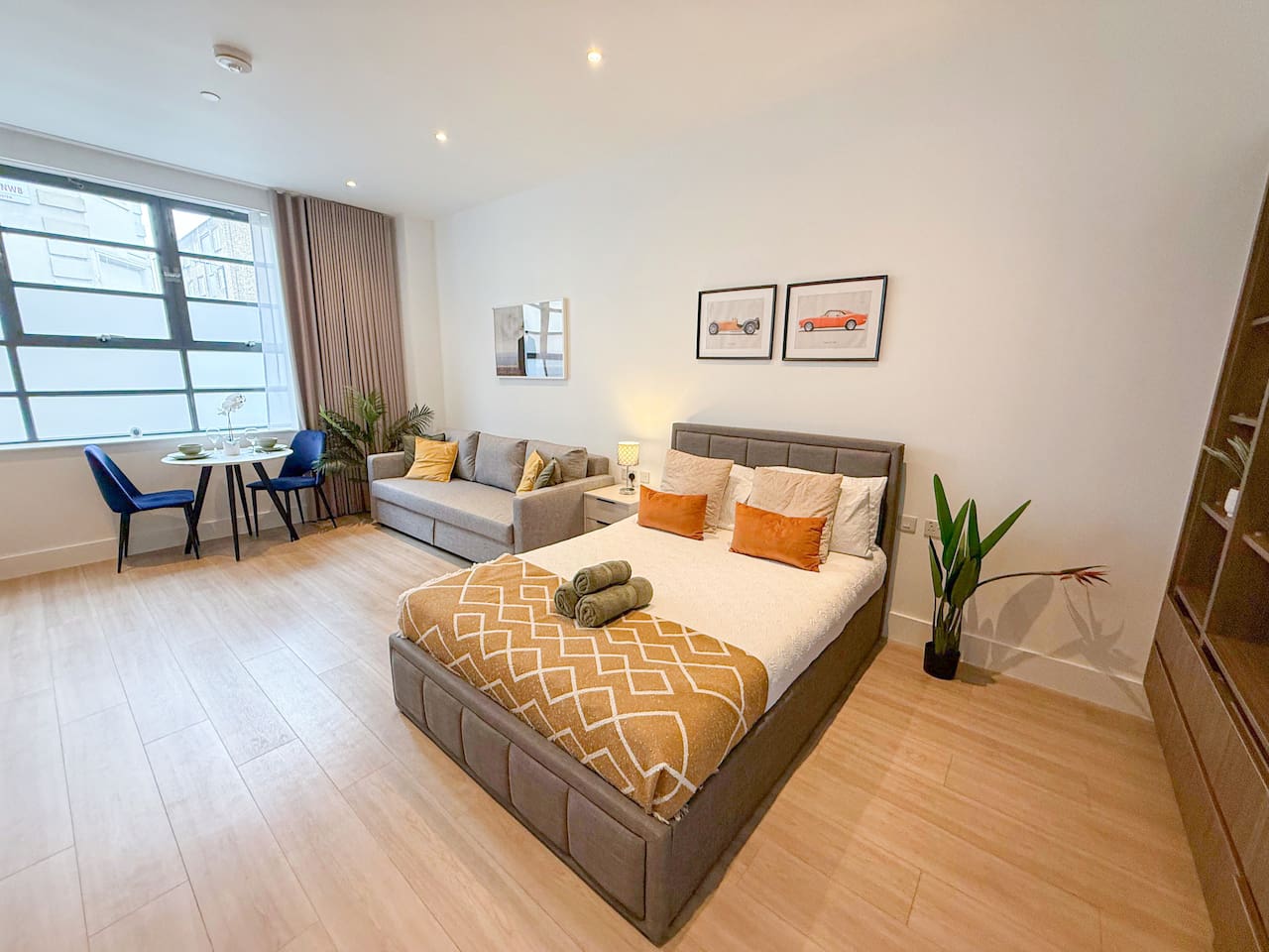 Regent's Flat D · 1-bed interior