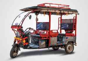 indo-wagon-q8-super-e-rickshaw