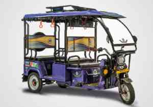 indo-wagon-q8-base-e-rickshaw