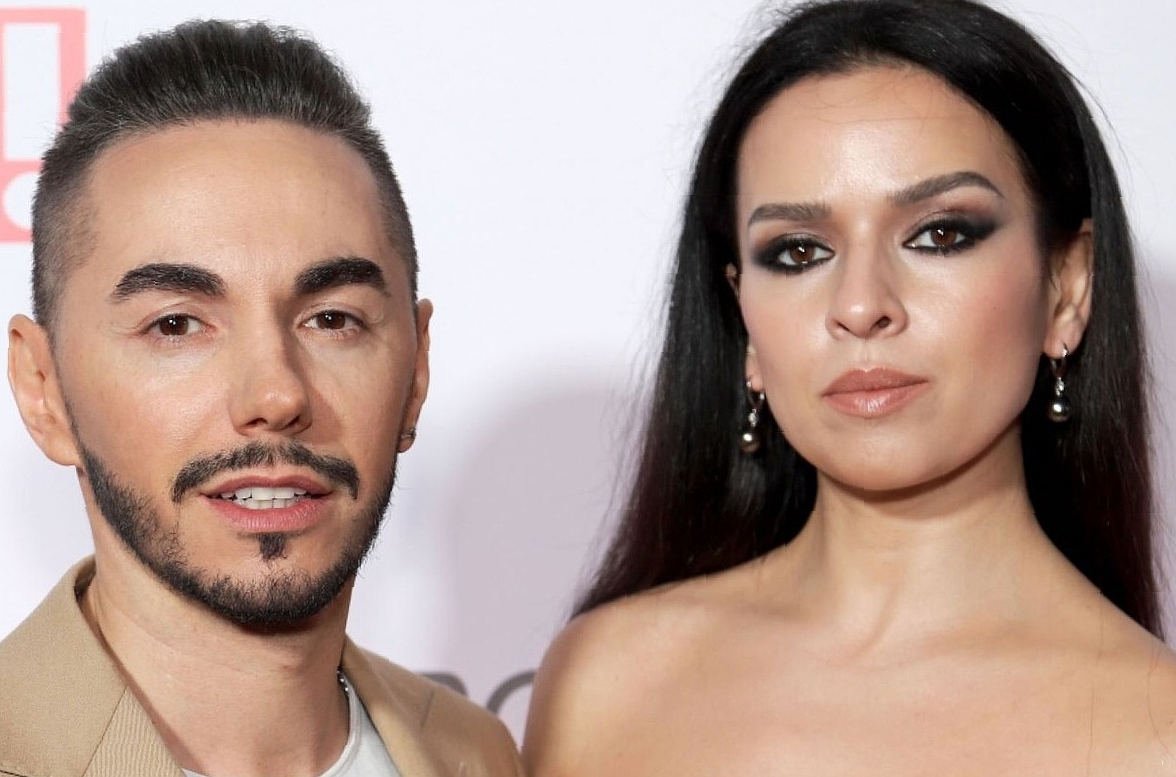 "Не забываемая красота": Анна Девочкина, бывшая жена Тимура Родригеза, в мини-юбке и откровенных нарядах