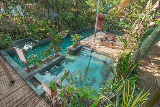 Costeño Beach Surf Camp & Eco Lodge