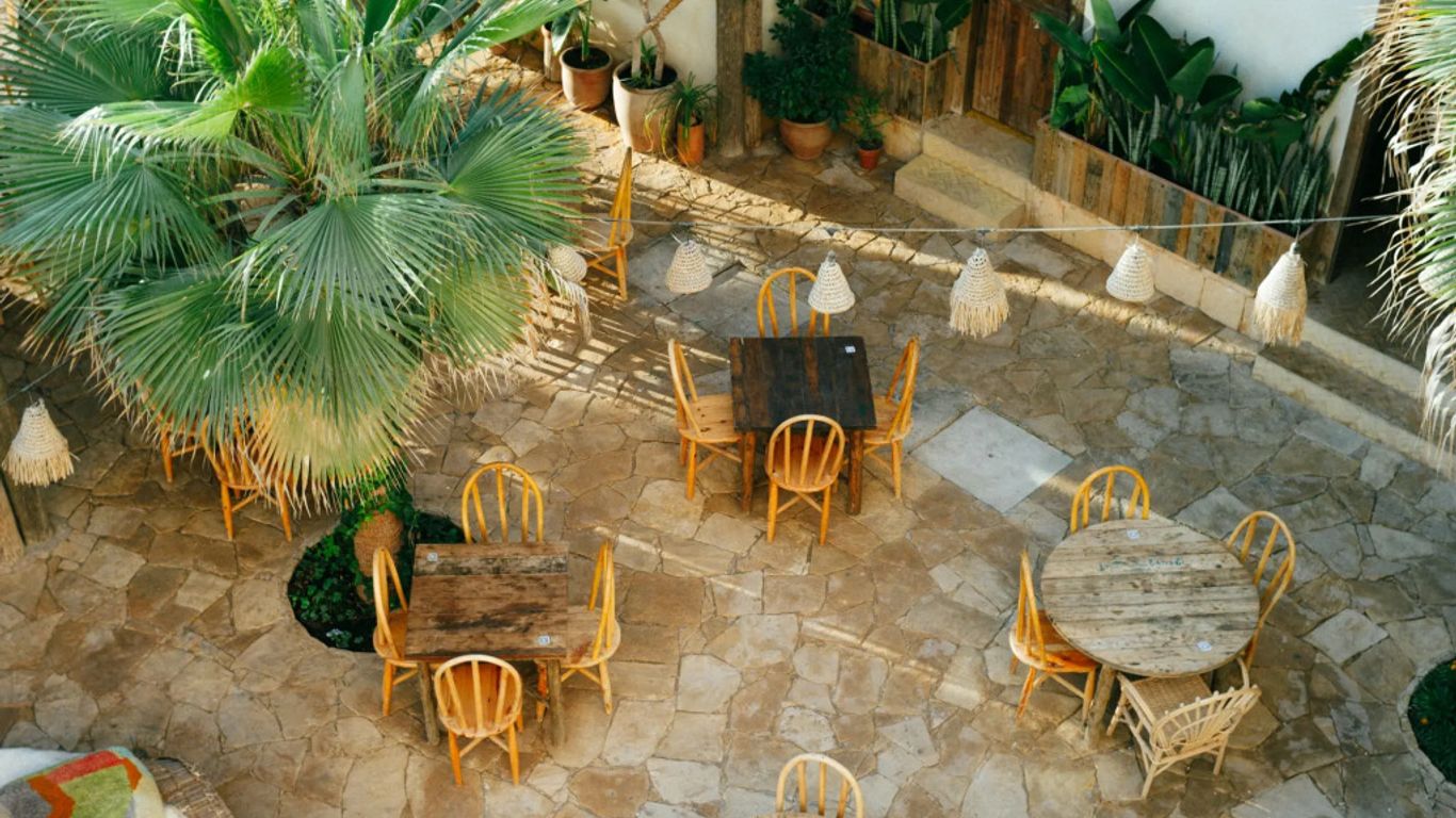 Blue Waves Surf House (Tamraght)