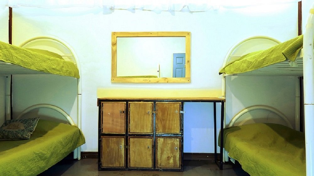 La Oveja Negra Surf Camp & Hostel