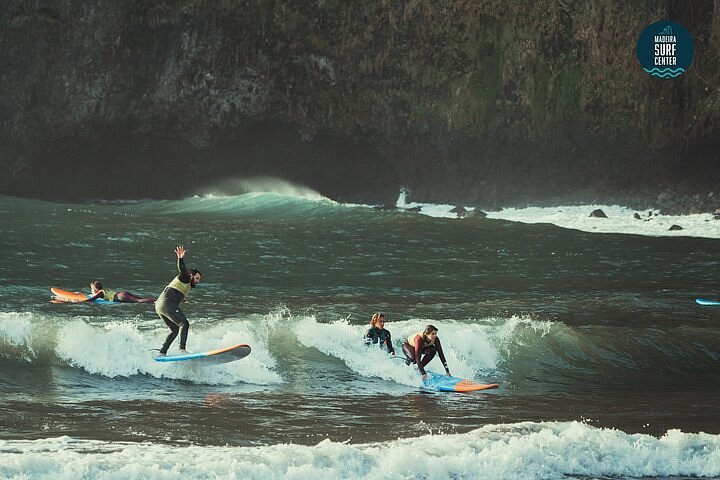 Llanes Surf & Aventura