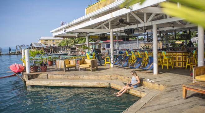 Selina Surf Club Isla Colón