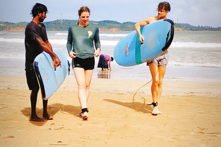 Surfers Paradise Surf School Weligama