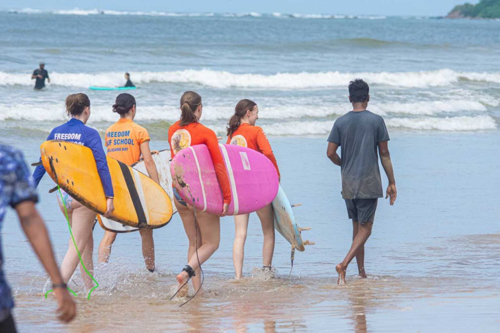 Surfers Paradise Surf School Weligama