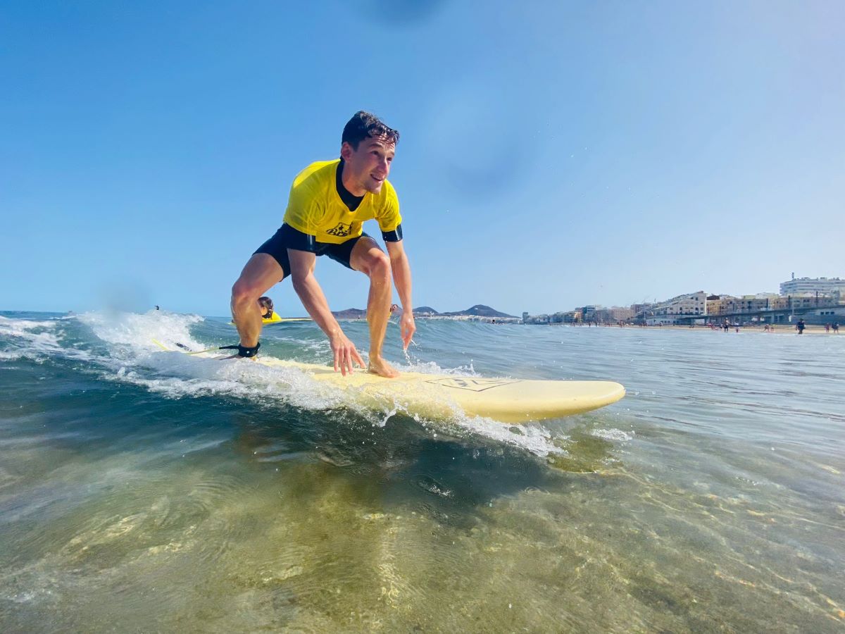 Surf Camp Low Cost Las Palmas De Gran Canaria