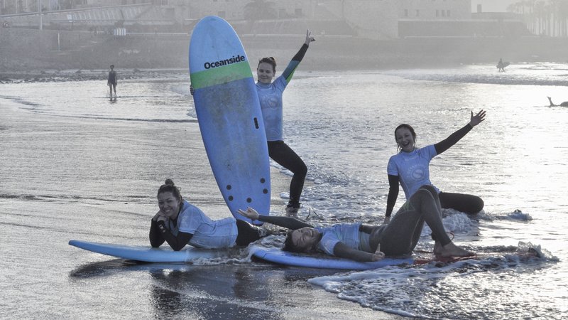 Surf Camp Low Cost Las Palmas De Gran Canaria