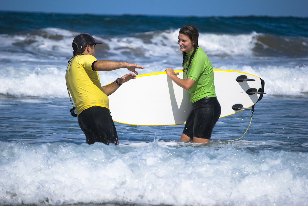 Surf Camp Low Cost Las Palmas De Gran Canaria