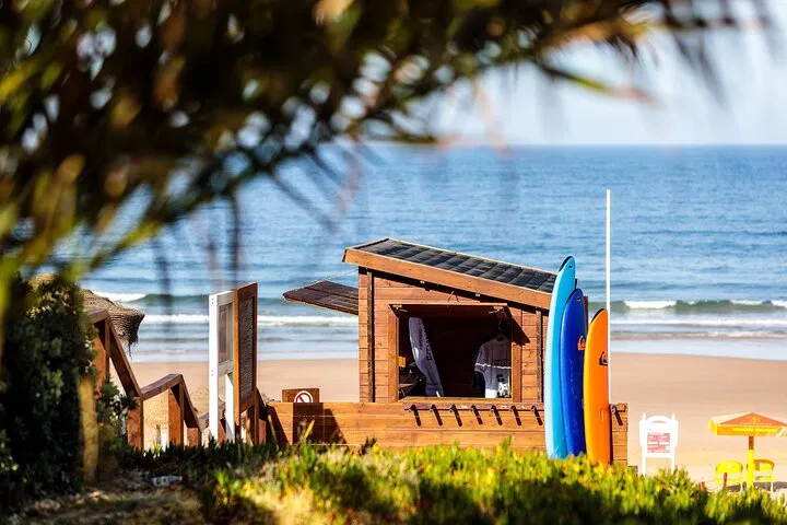 The Echo Surfers Fonte da Telha - Surf Camp in Portugal