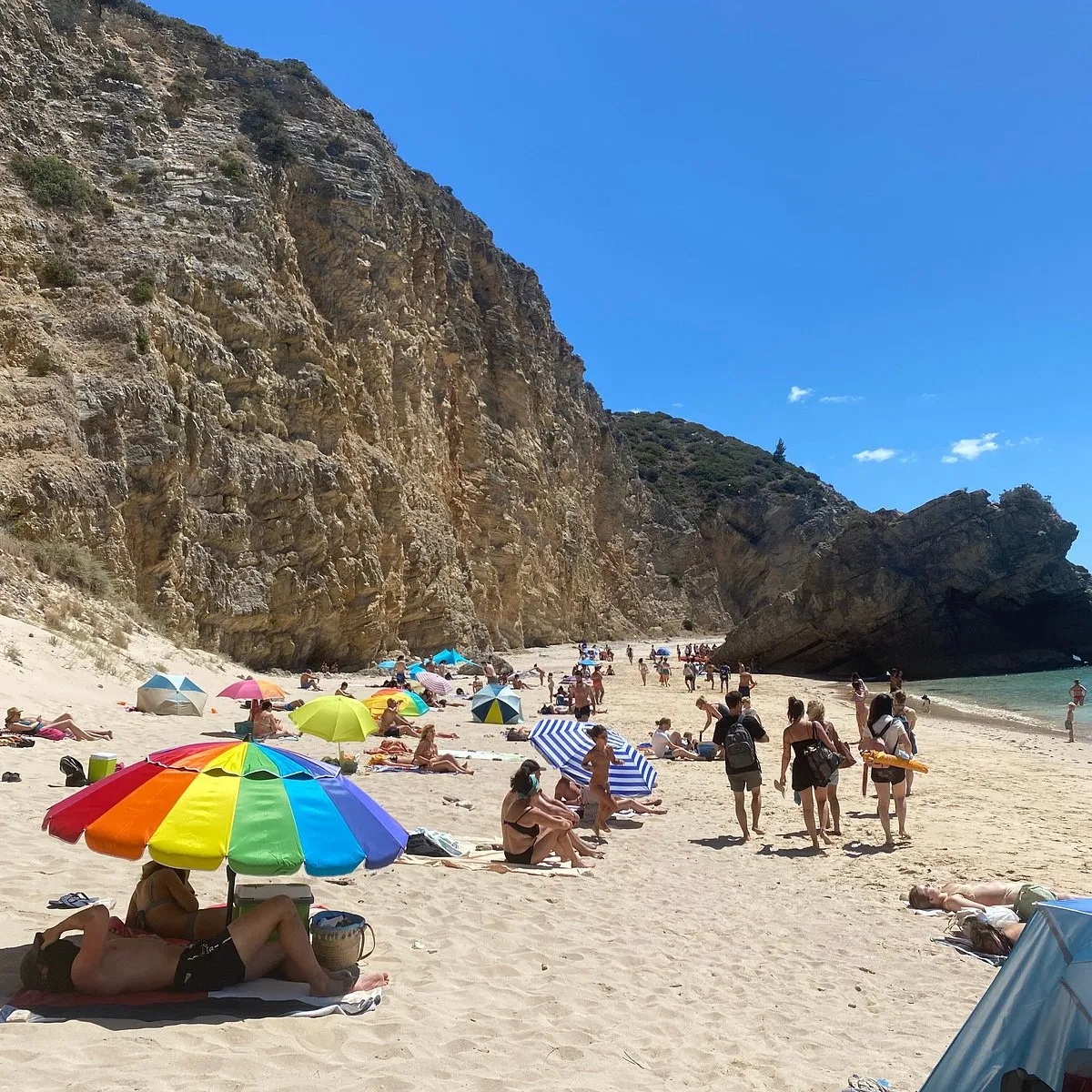 Gota Dagua Surf Camp Portugal