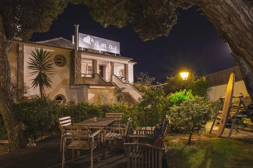 Amar Hostel, Suites & Surf Camp