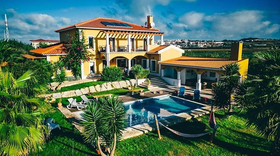 Drop In Surfcamp Portugal - Surf Camp in Portugal