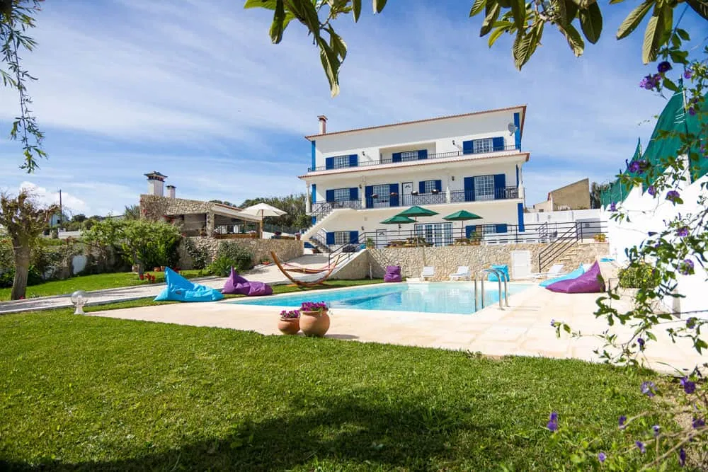 Ericeira Surf House - Surf Camp in Portugal