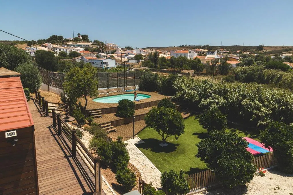 Good Feeling Hostel - Surf Camp in Portugal