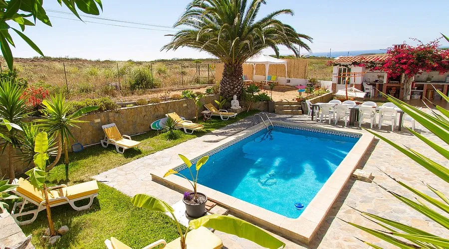 Living Lodge Portugal - Surf Camp in Portugal