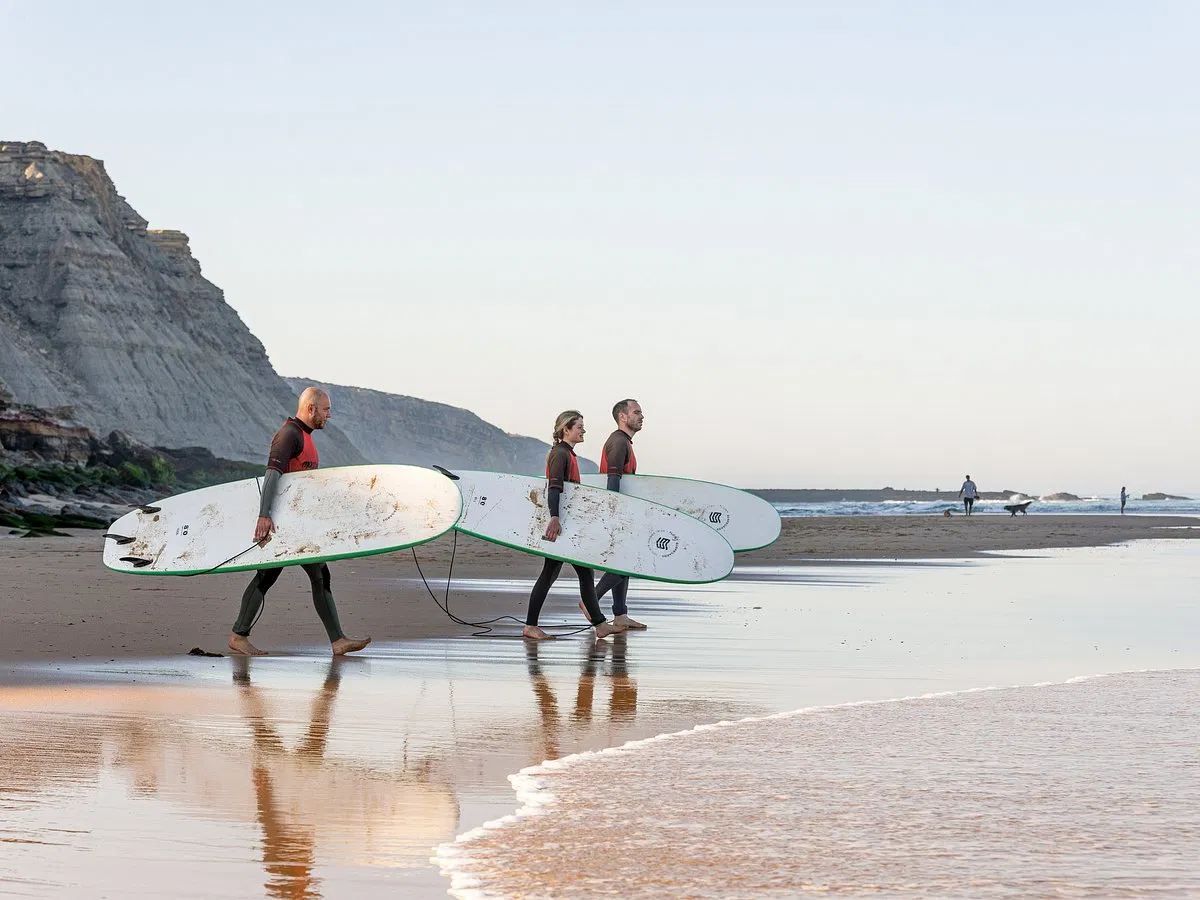 Magikvanilla Surf Camp - Surf Camp in Portugal