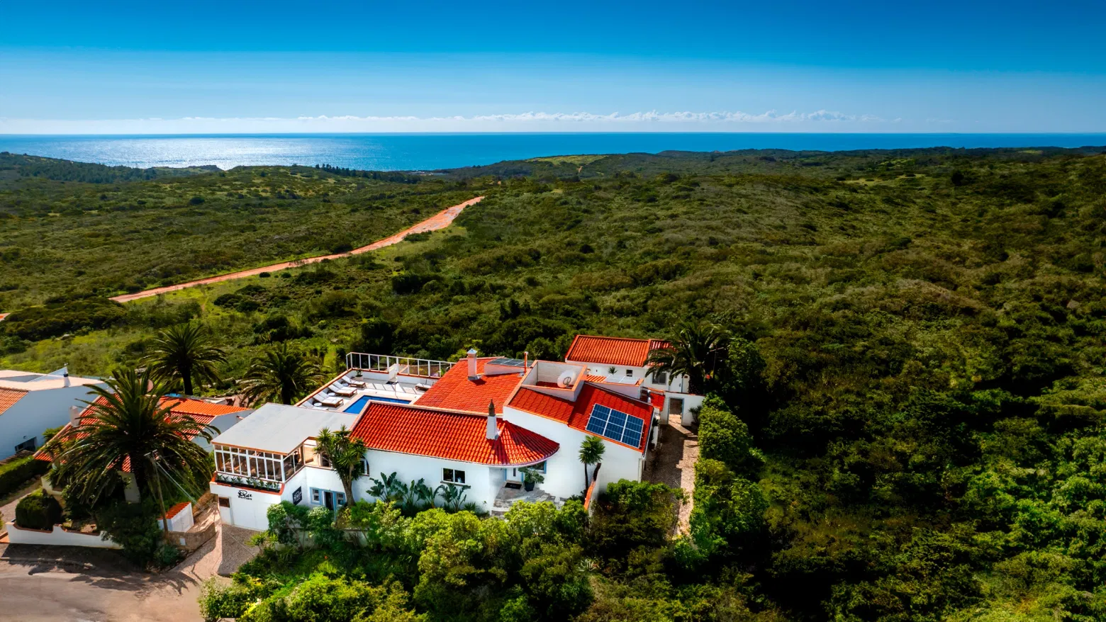 Surf Lodge Algarve Ingrina - Surf Camp in Portugal