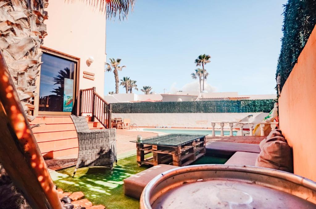 International Surf Camp ONLY SURF