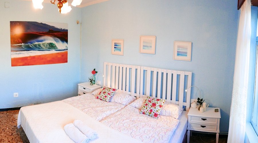 WaveRocker Surfcamp surf camp