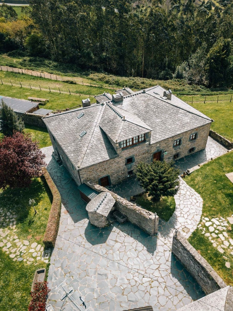 Enjoy Native Surf House surf camp