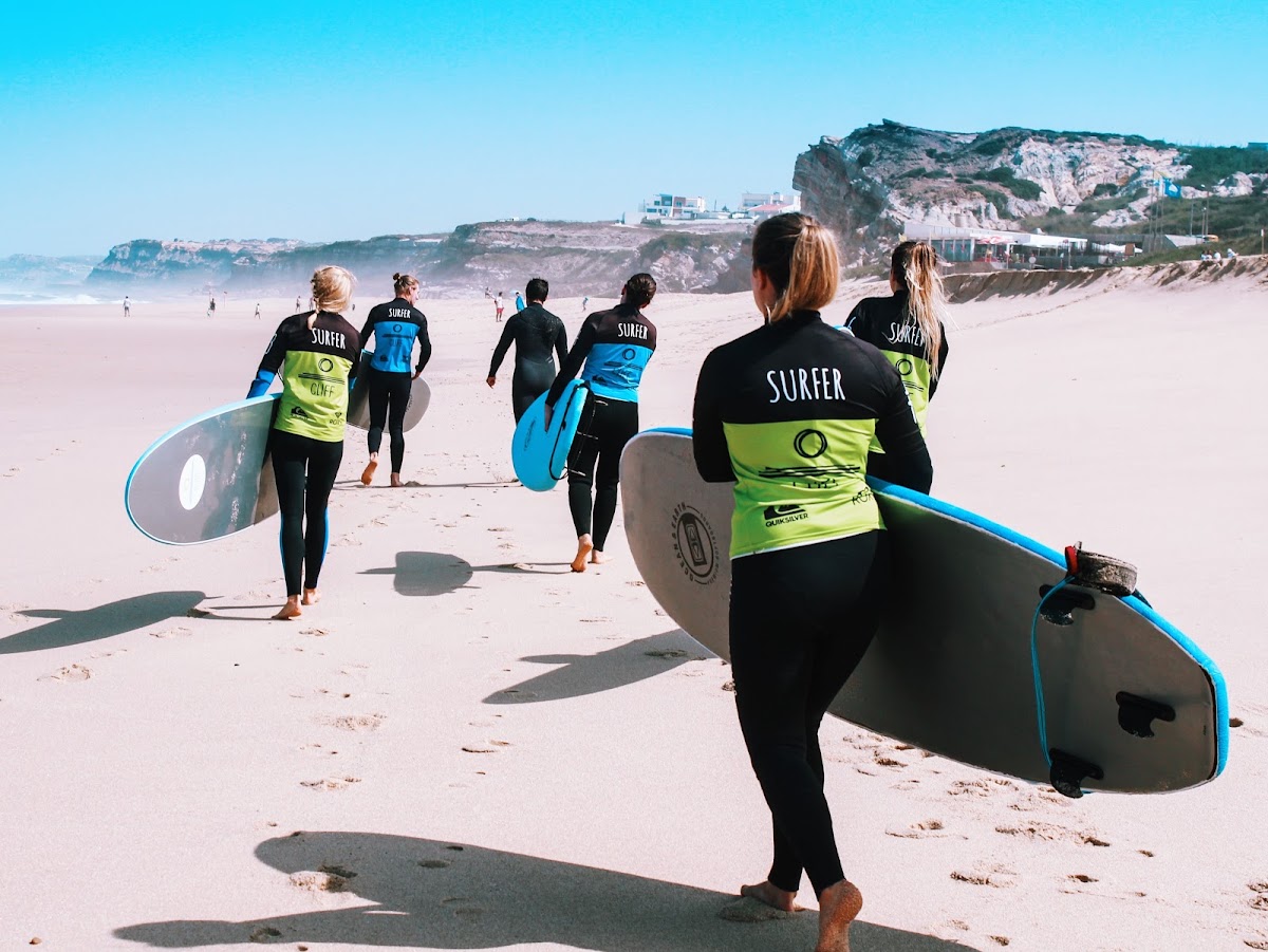 Cliff Surf House - Surf Camp in Portugal