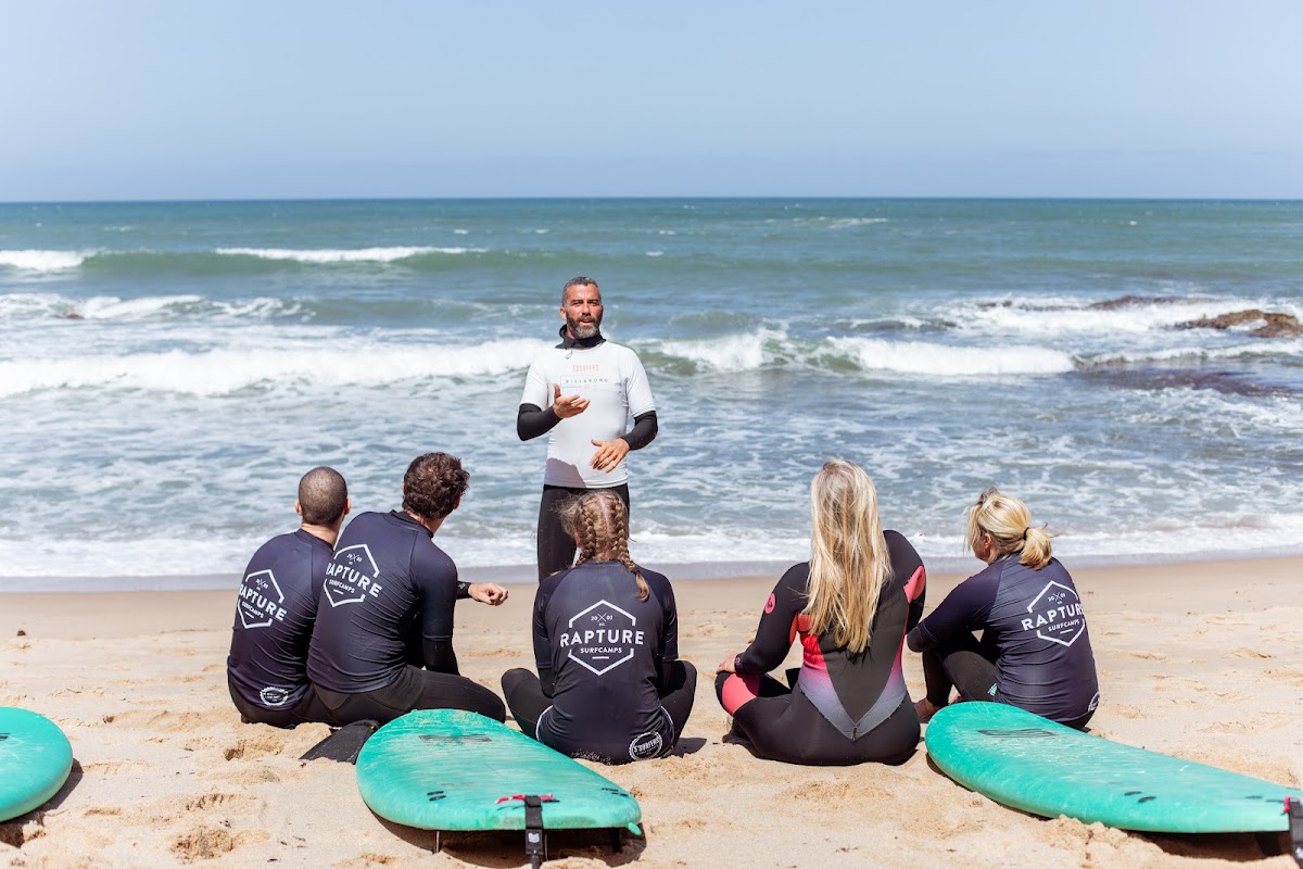 Rapture Surfcamp Ericeira - Coxos Villa - Surf Camp in Portugal