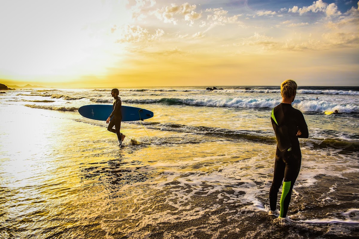 Waveguru Surfcamp surf camp