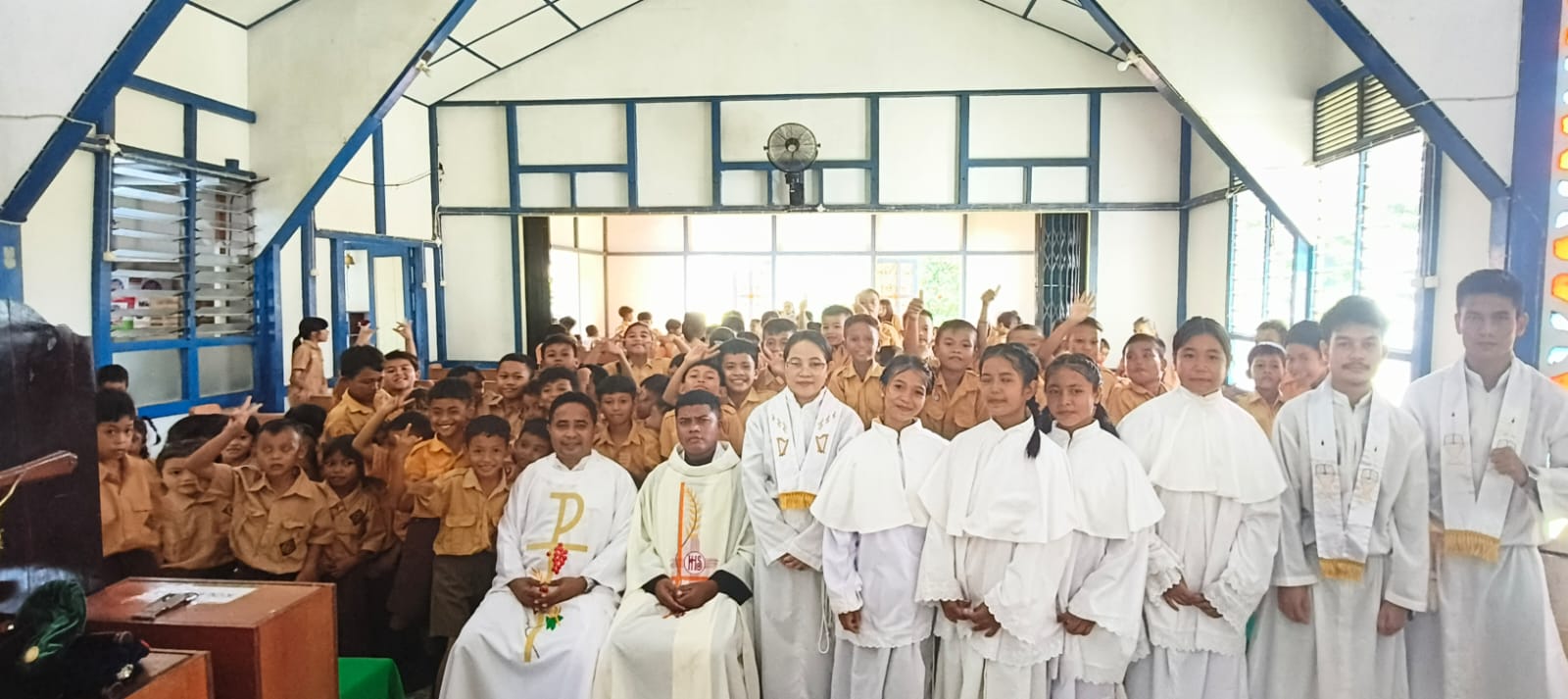 Misa Pelajar dan Pengajar di Paroki Menyumbung, 21 Agustus 2025 - Foto 5
