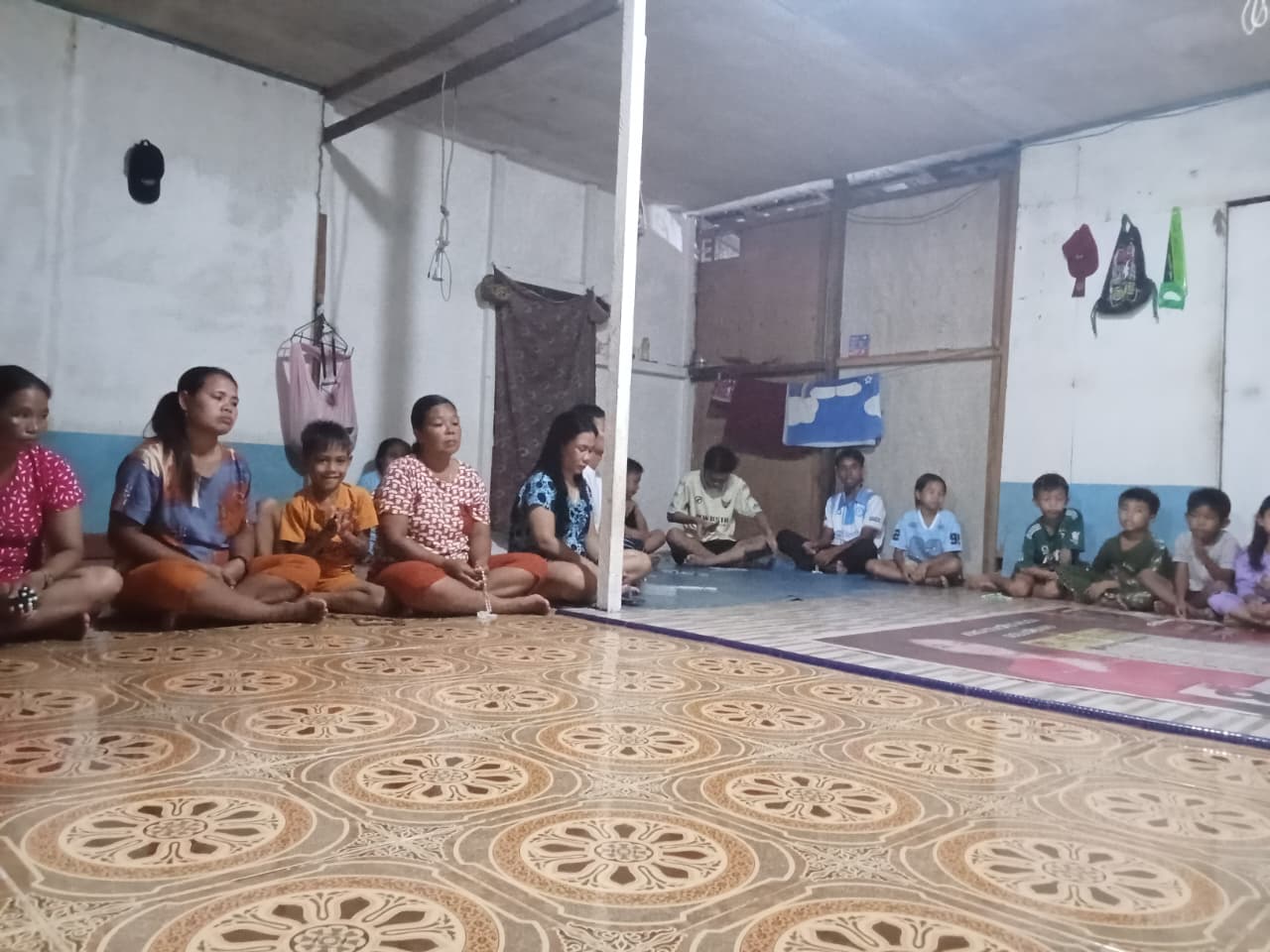 Rosario Bersama Warnai Kehidupan Iman di Berbagai Kring Paroki - Foto 9