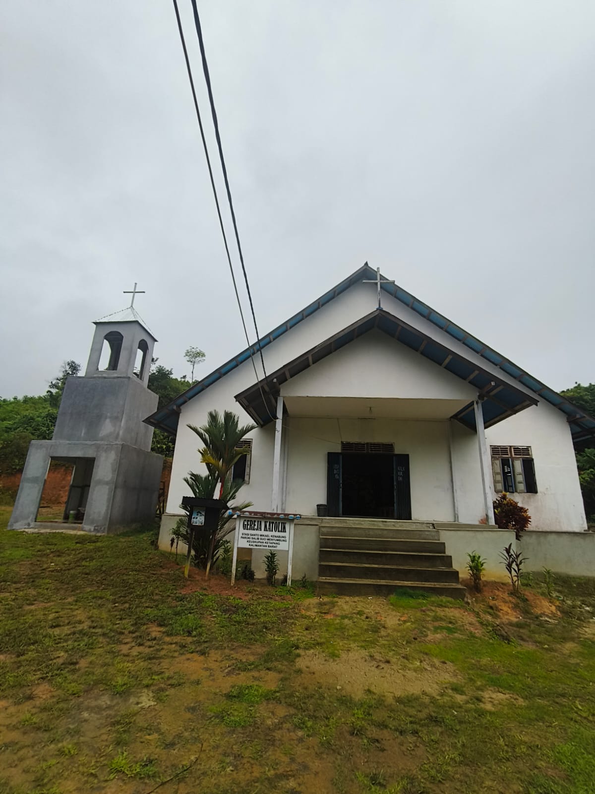 Pelayanan Pastoral di Stasi Santo Mikhael Kenabung: 9 Pasang Perkawinan dan 3 Baptisan Baru - Foto 2