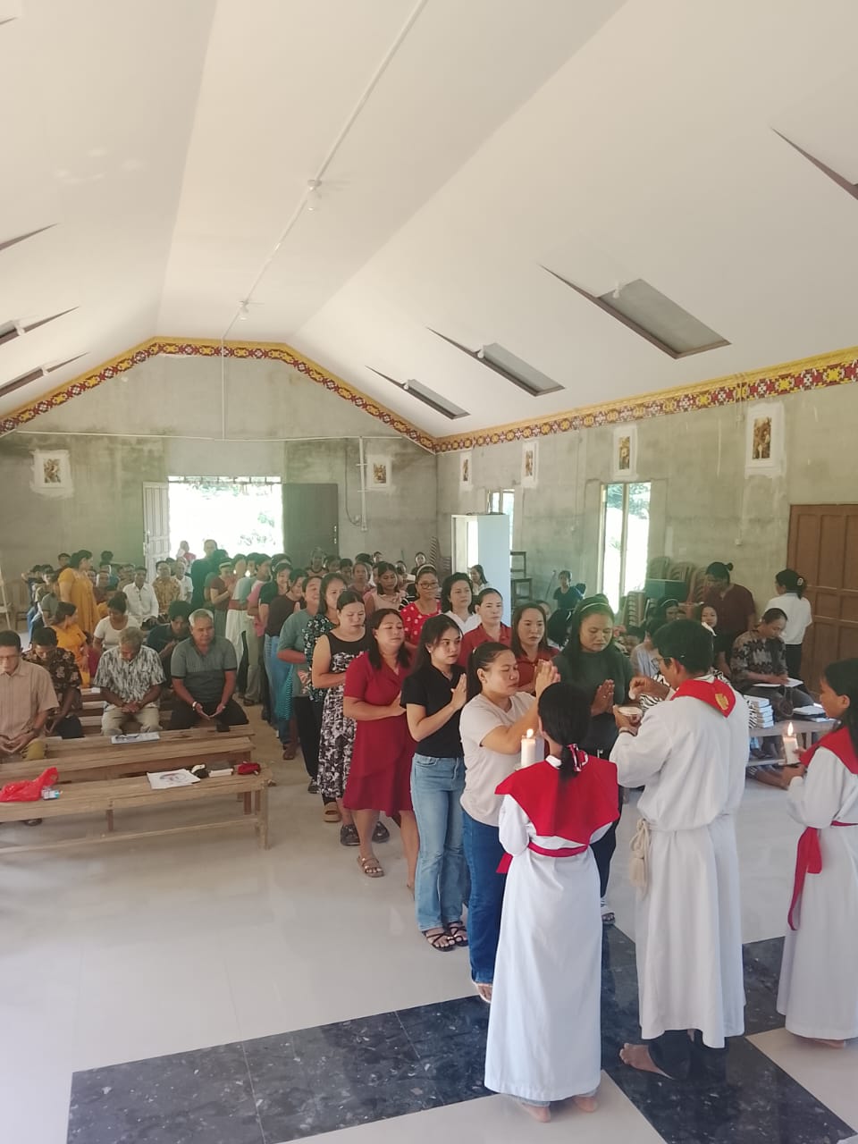 Sukacita Hari Raya Pentakosta Dirayakan Bersama Umat di Stasi - Foto 3