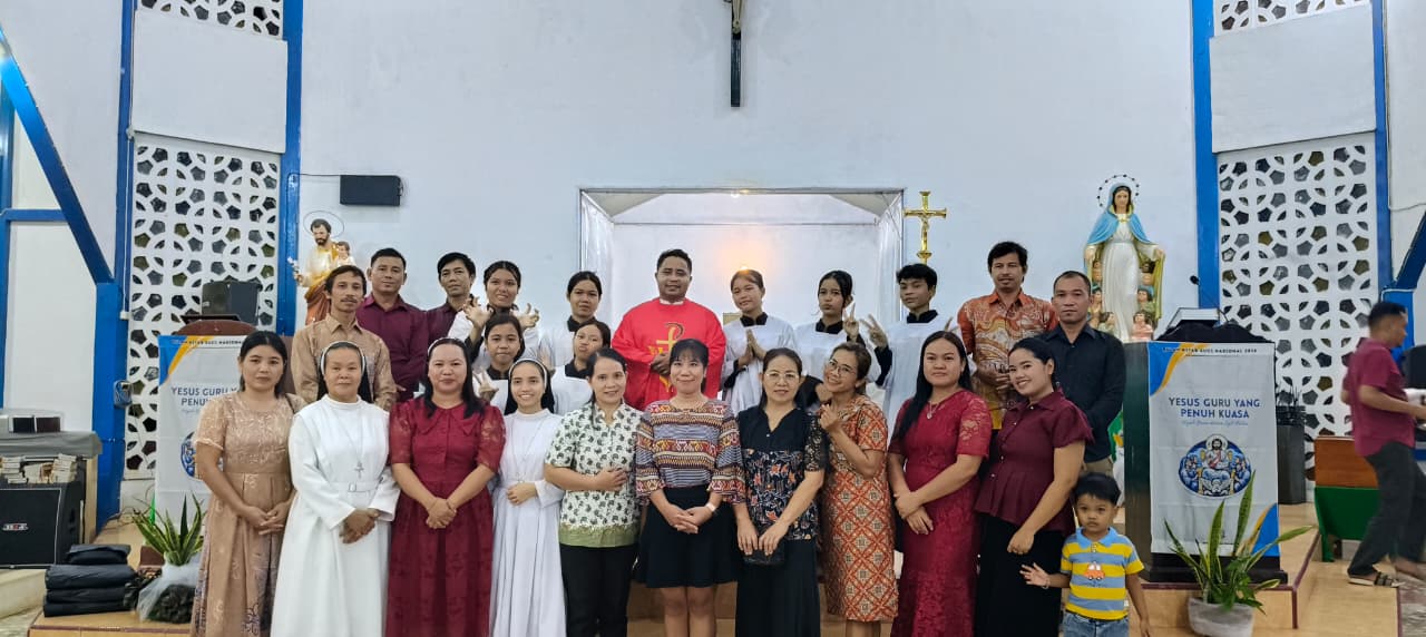 Misa Pesta Pemuliaan Salib Suci Pelindung Paroki Salib Suci Menyumbung, 14 September 2026 - Foto 2