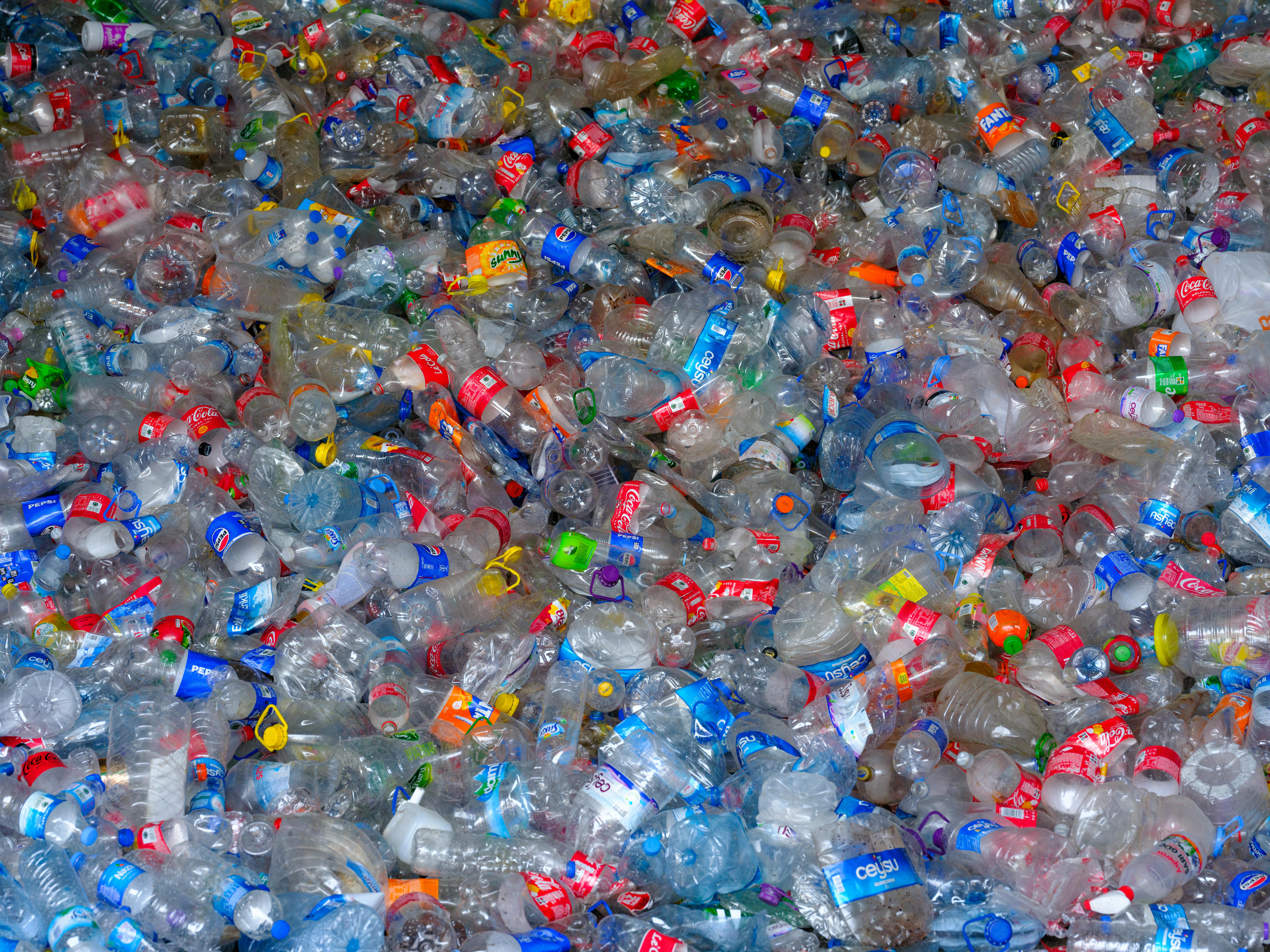 PET plastic bottles for recycling — Aastha Polymers India