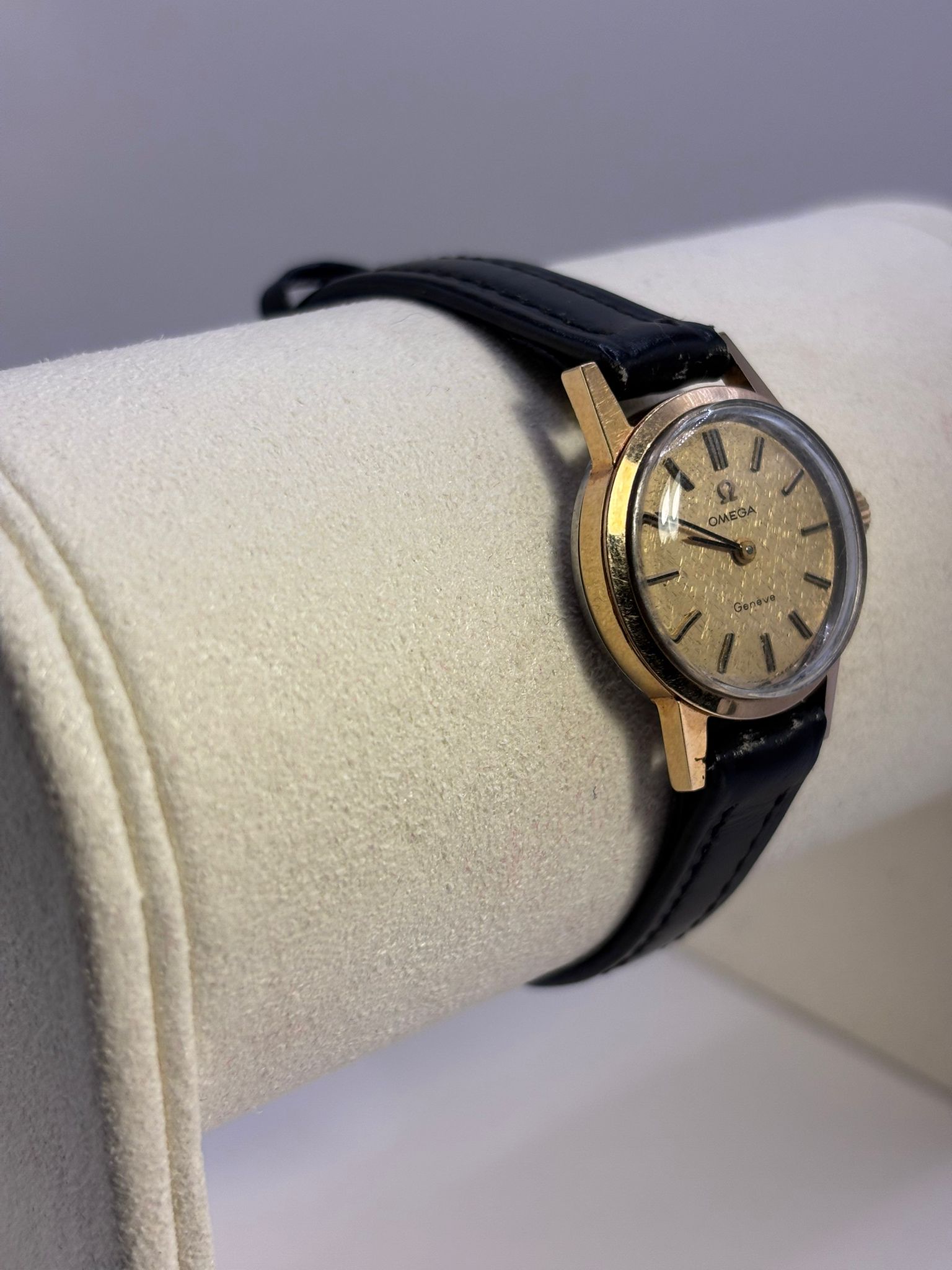 Reloj Omega Genève - 1