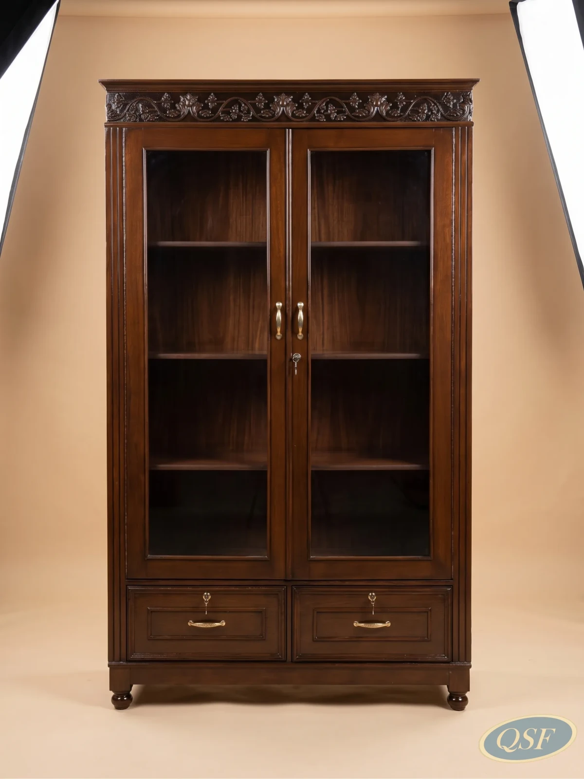 Aristocrat Wooden Showcase 2