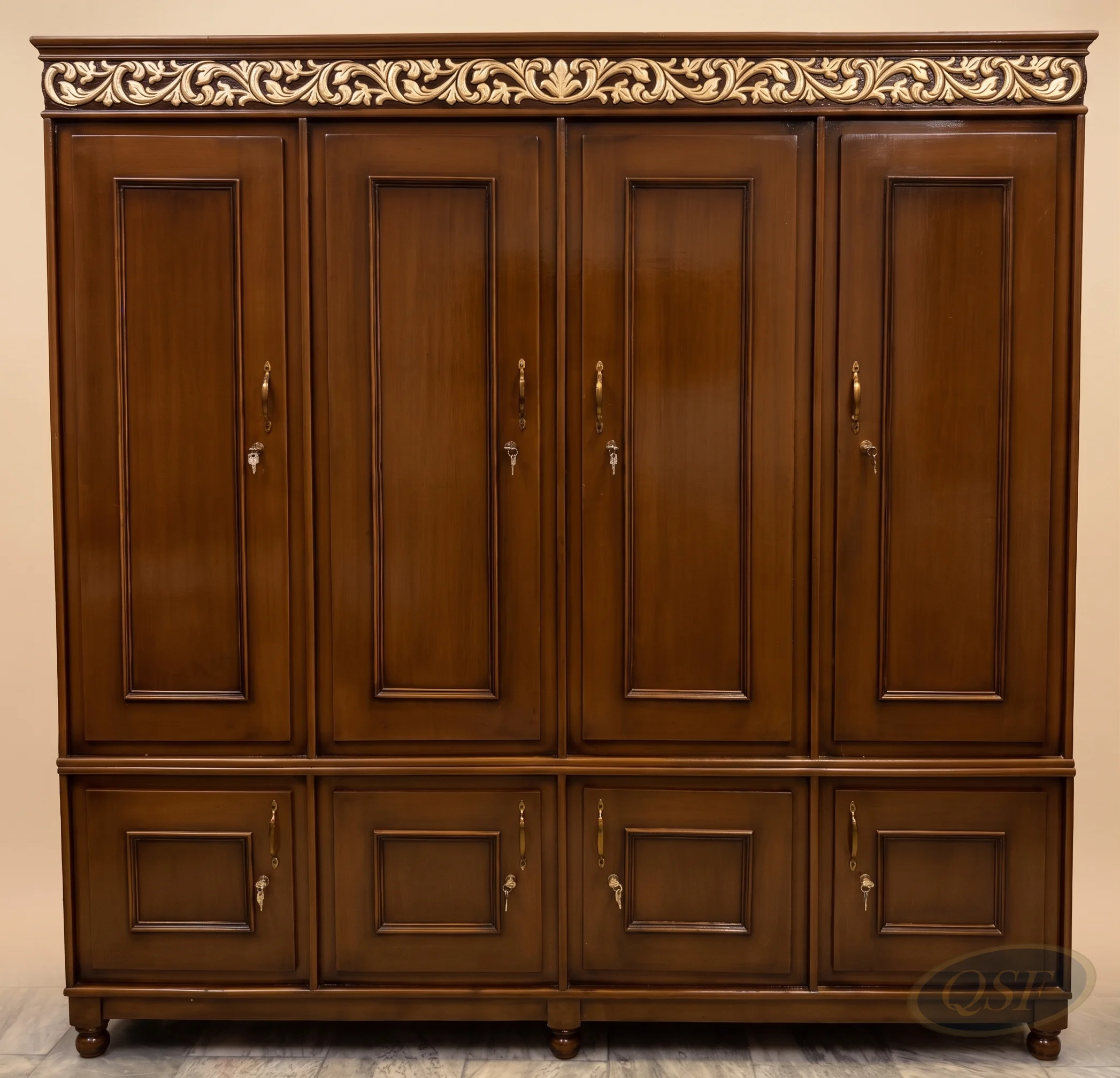 Prestigious Mahogany Almirah