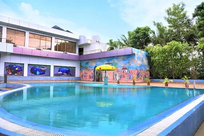 The Carnival Resort