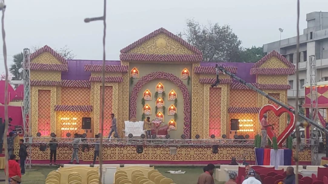 The Carnival Resort