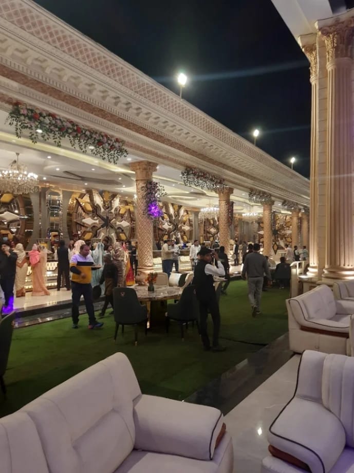 The Grand Piazza main view 2