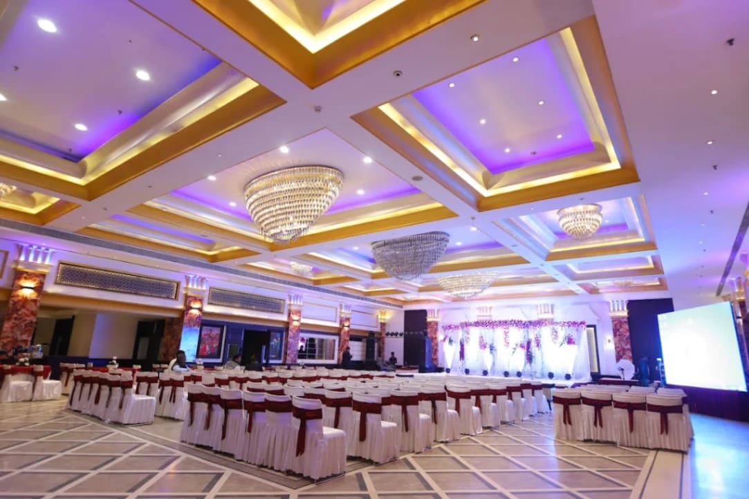 Hotel Vijay Intercontinental main view 5