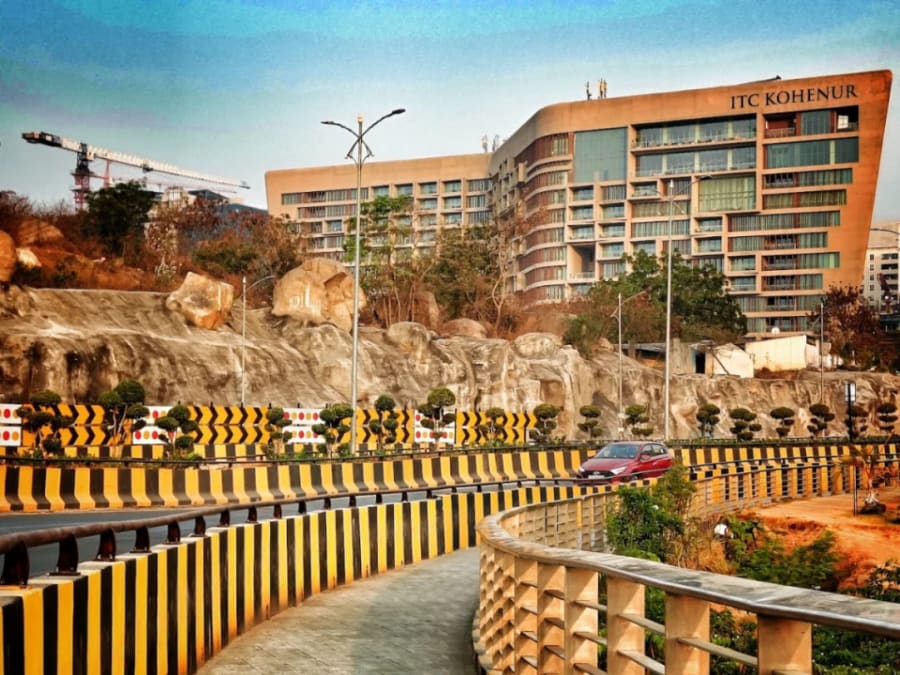 ITC Kohenur Photo 3