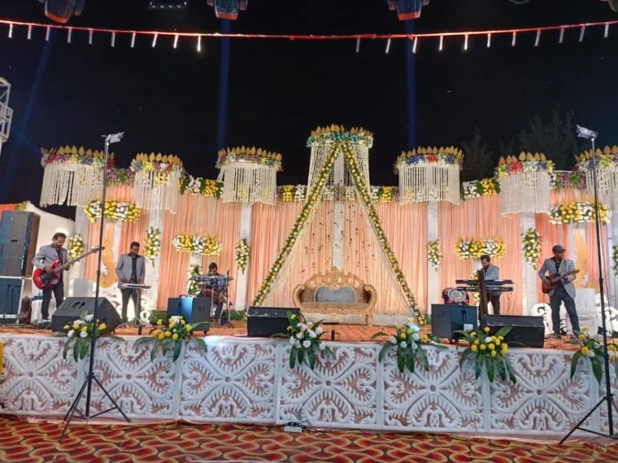Hotel Taj Darbar Photo 1