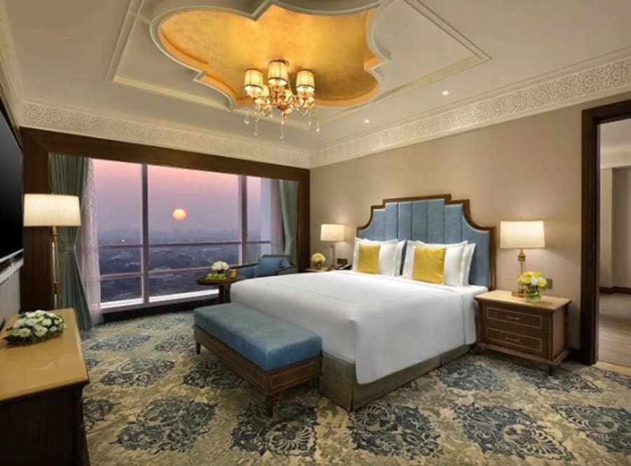 Taj Skyline Photo 5