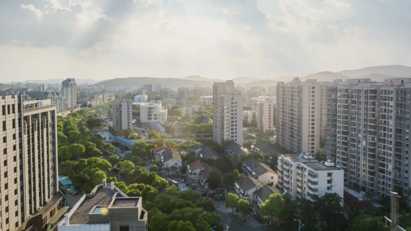 Where You Can Still Find 2 BHK Flats Under ₹12,000 in Faridabad